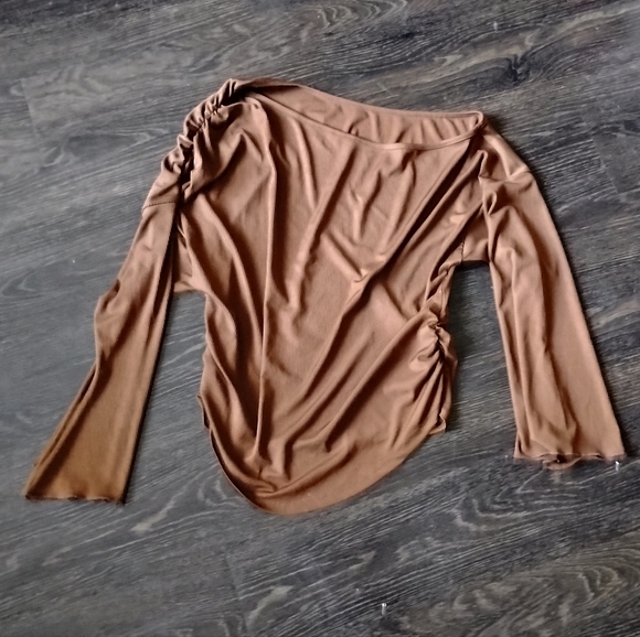 Elegant Brown Women's Ruched Blouse - Picture 1 of 4
